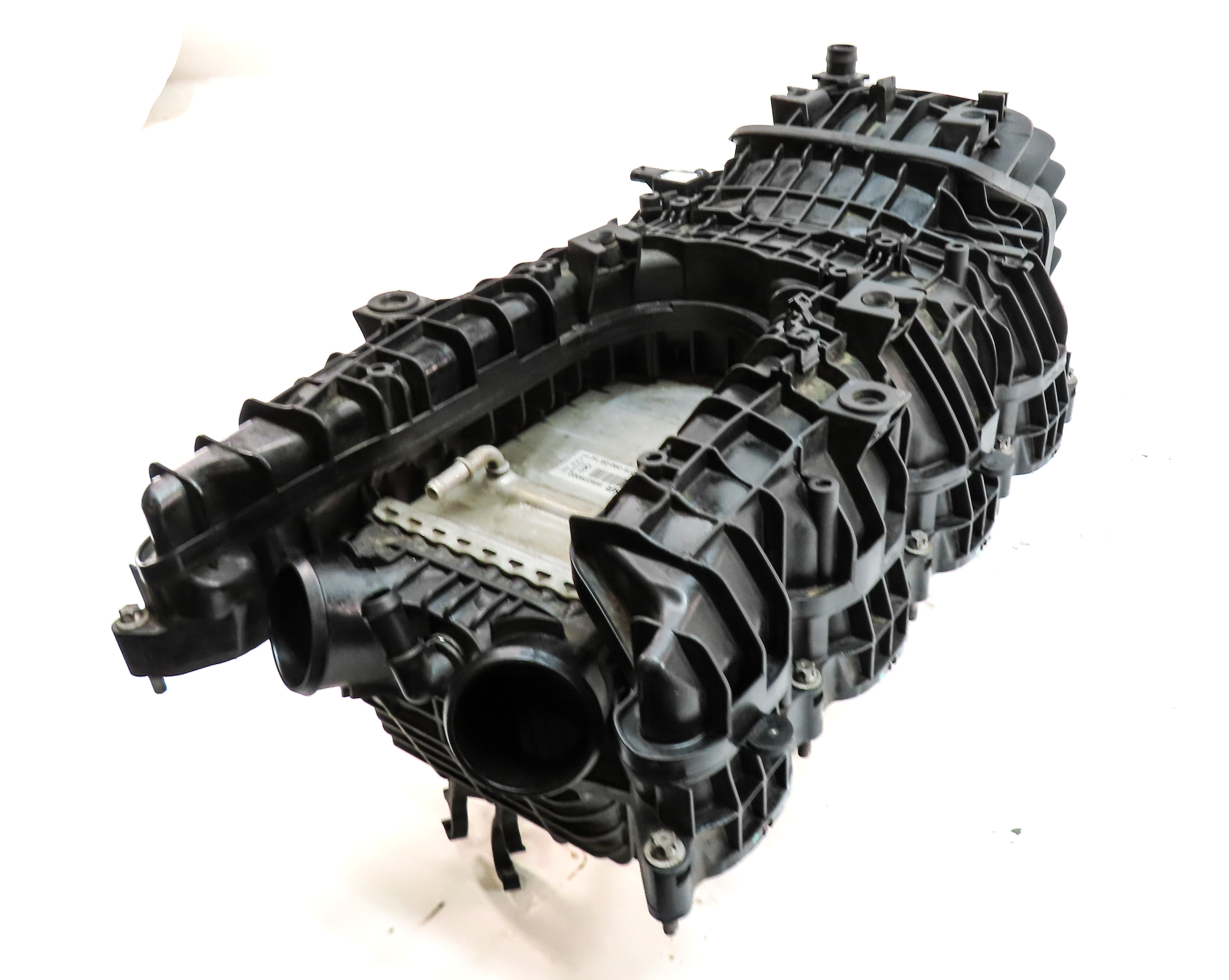 11-20 MERCEDES E GL ML S W212 W166 W221 X166 4.6L INTAKE MANIFOLD w/ INTERCOOLER — exact item pictured